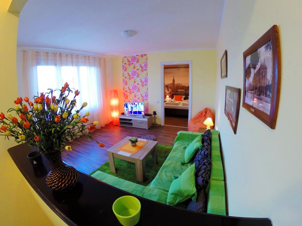 Balkan-Inn Skadarlija 2 Apartment เบลเกรด ภายนอก รูปภาพ