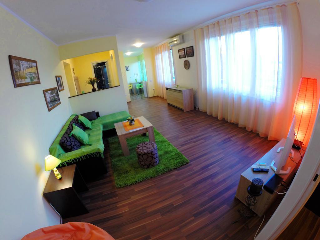 Balkan-Inn Skadarlija 2 Apartment เบลเกรด ภายนอก รูปภาพ